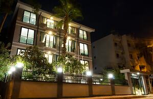 Opera Suites