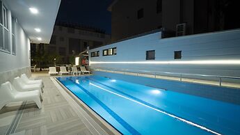 Opera Suites