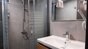 Opera Suites