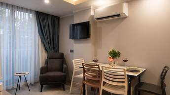 Opera Suites