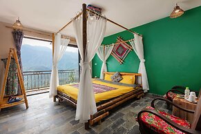 Mega View Homestay
