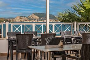 Nefeli Beach Hotel