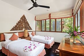 Villa Baan Hen 5 Bedroom Kata Beach