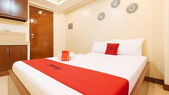 RedDoorz Plus near Uptown BGC Mall