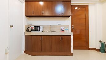 RedDoorz Plus near Uptown BGC Mall