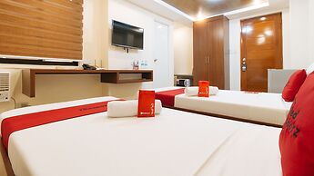 RedDoorz Plus near Uptown BGC Mall