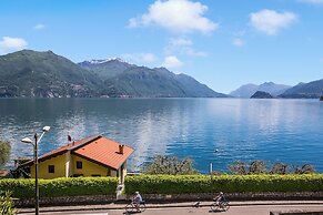Nobiallo Fronte Lago