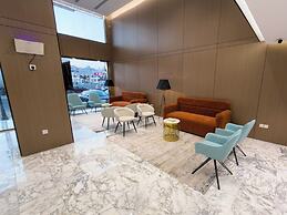 Lavent Park 60 Serviced Apartment-Economic