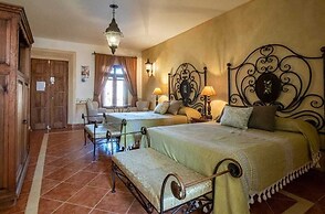 Hotel Centenario Los Arroyitos