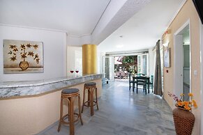 Hotel Castle Suites
