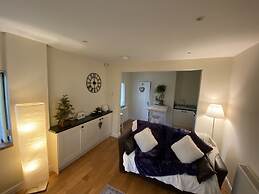 Converted Stables - Pet Friendly - Enclosed Garden