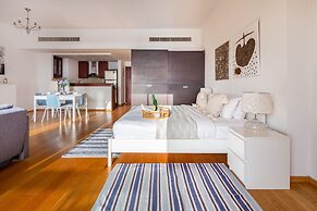 Full Sea View! Bright + Beautiful Studio in Jbr!