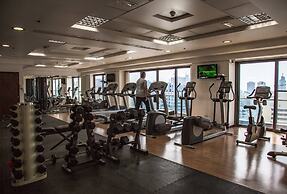 Spacious + Modern Studio in JLT - Sleeps 3