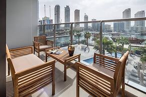 Ornate 1BR w/ Breathtaking Marina Views!