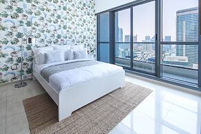Marina Views! Beautiful 1BR in Dubai Marina