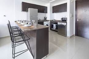 Marina Views! Beautiful 1BR in Dubai Marina