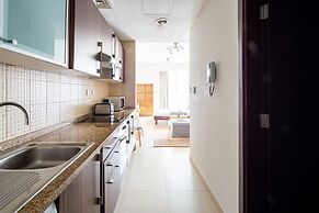 Prime Studio With Scenic Water Views in Jlt!