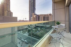 Minutes From JBR Beach! Beautiful 1BR in Marina!