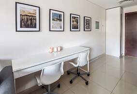 Spacious + Functional Studio Apt in Downtown Dubai