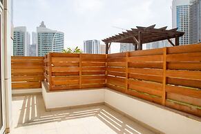 Impressive 2BR Loft W/ Study In Downtown Dubai