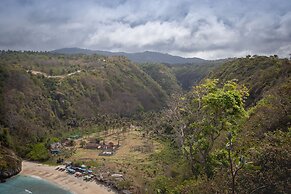 Penida Krusty Hill