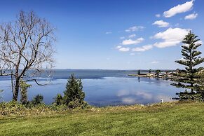 Lakes Resort