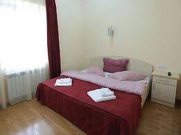 Aragats Hotel
