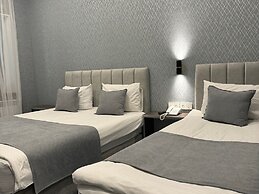 Aragats Hotel