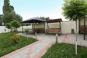 Aragats Hotel