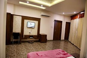 Hotel Khatana Palace