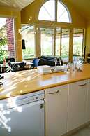 Adelaide Style Accommodation-City-Beach