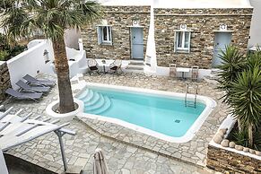 Onar Hotel and Suites