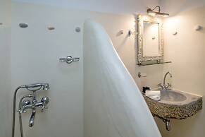 Onar Hotel and Suites