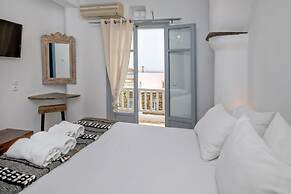 Onar Hotel and Suites