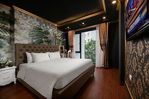 Mia Hotel