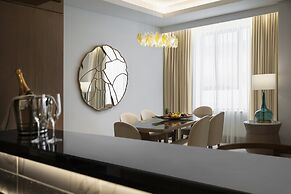 Al Jaddaf Rotana Suite Hotel