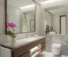 Al Jaddaf Rotana Suite Hotel