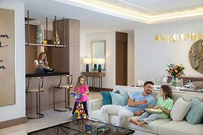 Al Jaddaf Rotana Suite Hotel