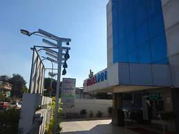 Hotel Flora Inn
