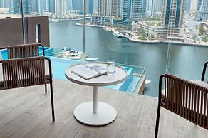 Jumeirah Living Marina Gate