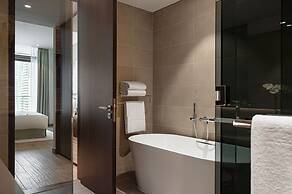 Jumeirah Living Marina Gate