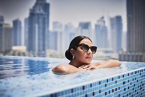 Jumeirah Living Marina Gate