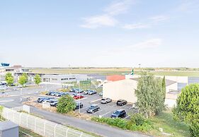 B&B HOTEL Poitiers Aéroport