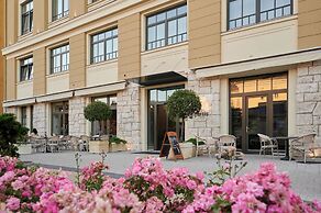 Artis Boutique Hotel