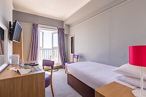 The Royal Hotel