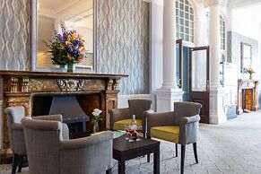 The Royal Hotel