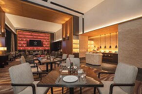 HUALUXE Beijing Xinan by IHG