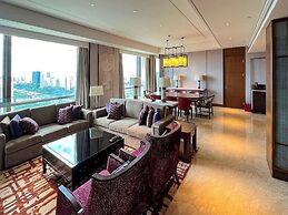 HUALUXE Beijing Xinan by IHG