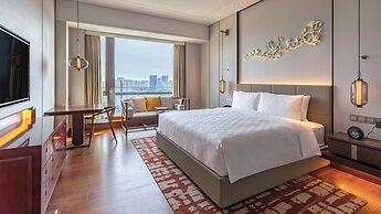 HUALUXE Beijing Xinan by IHG