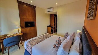 Kahayana Suites